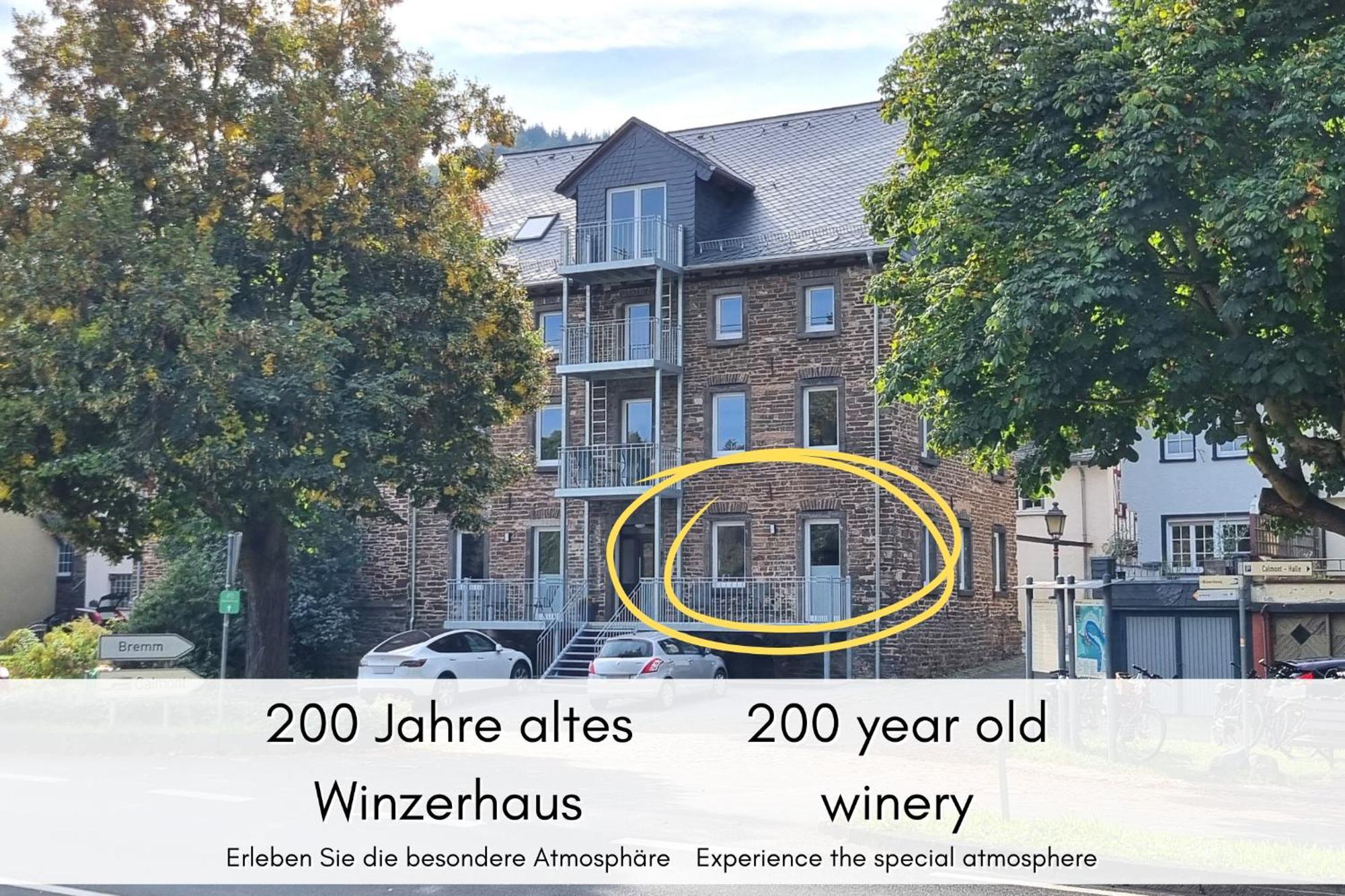 Winzerhaus Am Calmont - Charme & Moselblick Lägenhet Bremm Exteriör bild