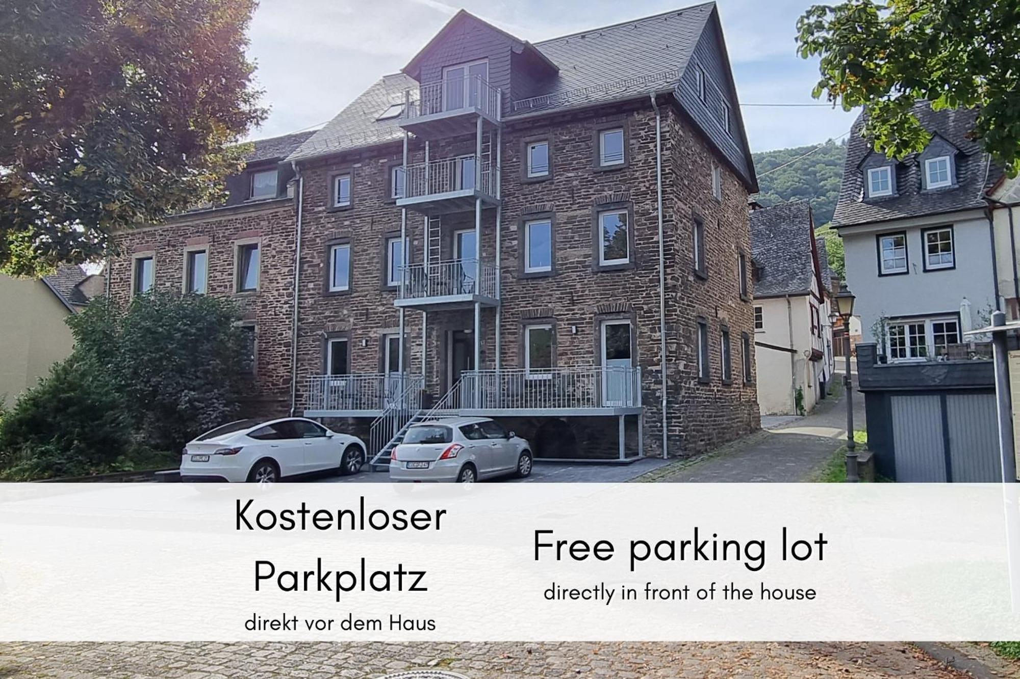 Winzerhaus Am Calmont - Charme & Moselblick Lägenhet Bremm Exteriör bild
